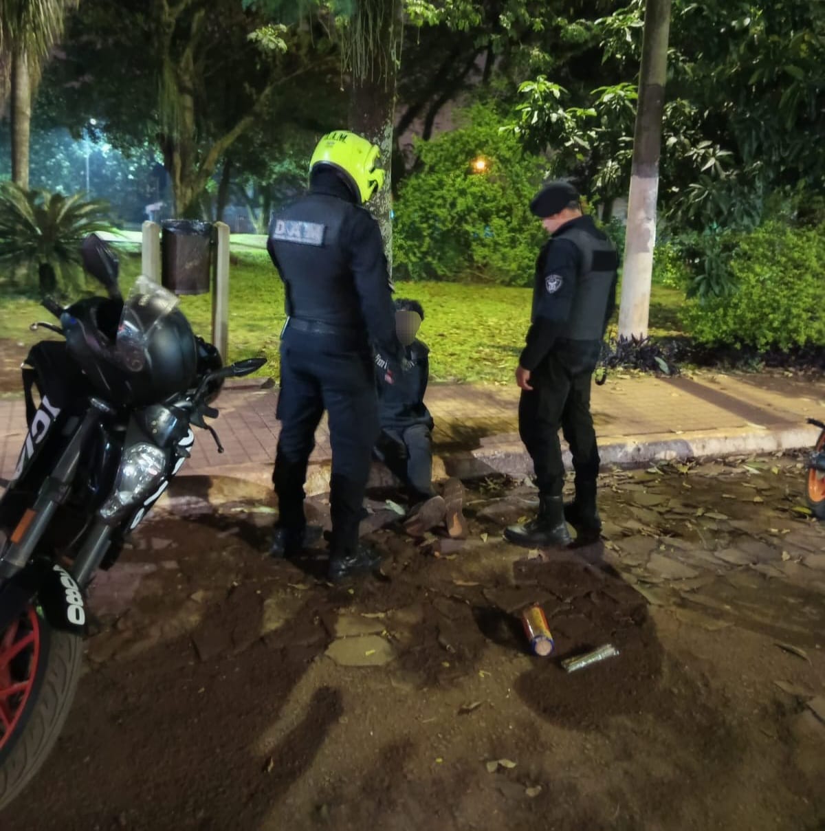 Eldorado: controles nocturnos dejaron tres detenidos y cinco motocicletas fuera de circulación 2